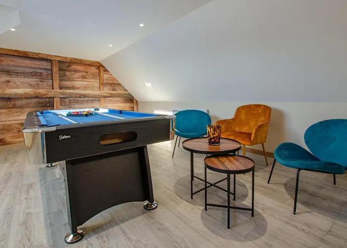 Chez Paul Holiday home Pouan-les-Vallees